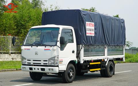 XE TẢI ISUZU VM NK490L THÙNG DÀI 4M4