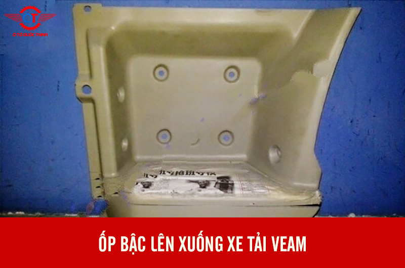 Ốp bậc lên xuống xe tải Veam